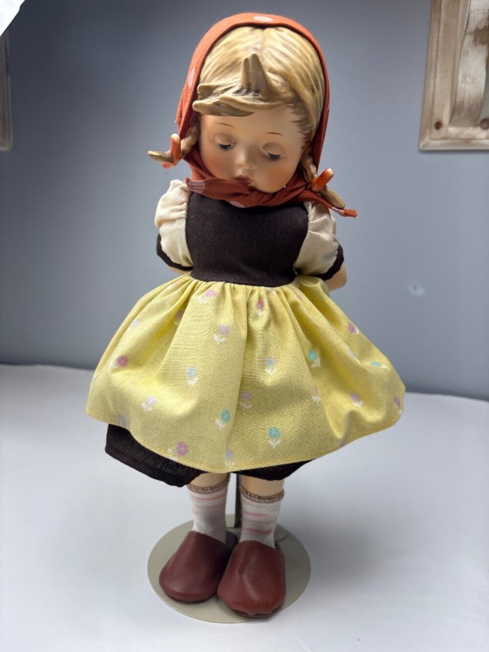 M.J. Hummel 14" Goose Girl Porcelain Doll 1990 Collectible Figurine Gift Ready